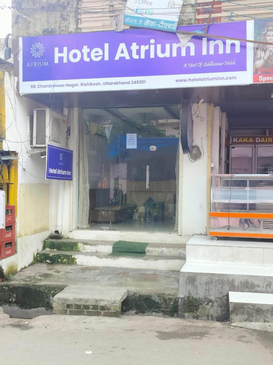 Hotel Atrium Inn Рішикеш Екстер'єр фото